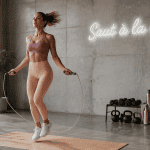 saut a la corde et perte de poids femme sportive