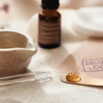 Huiles essentielles anti inflammatoire : arnica et dilution locale pour arthrose, tendinite, courbatures